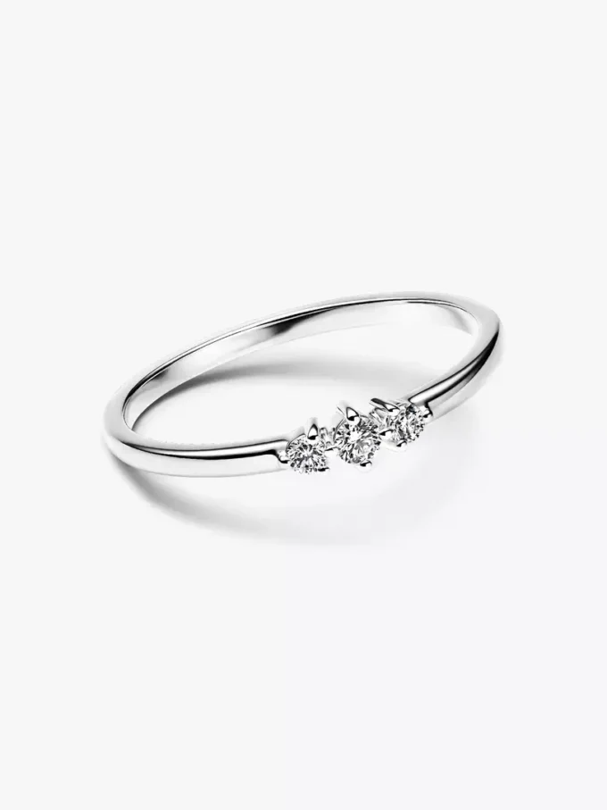 Pandora Era Ring mit drei im Labor gezüchteten Diamanten, 0,09 Karat insgesamt, 14 Karat Weißgold Pandora Era Ring mit drei im Labor gezüchteten Diamanten, 0,09 Karat insgesamt, 14 Karat Weißgold