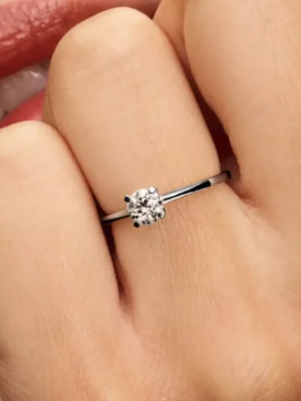 Pandora Era Ring mit im Labor gezüchtetem Diamanten, 0,50 ct TW, 14 Karat Weißgold Pandora Era Ring mit im Labor gezüchtetem Diamanten, 0,50 ct TW, 14 Karat Weißgold