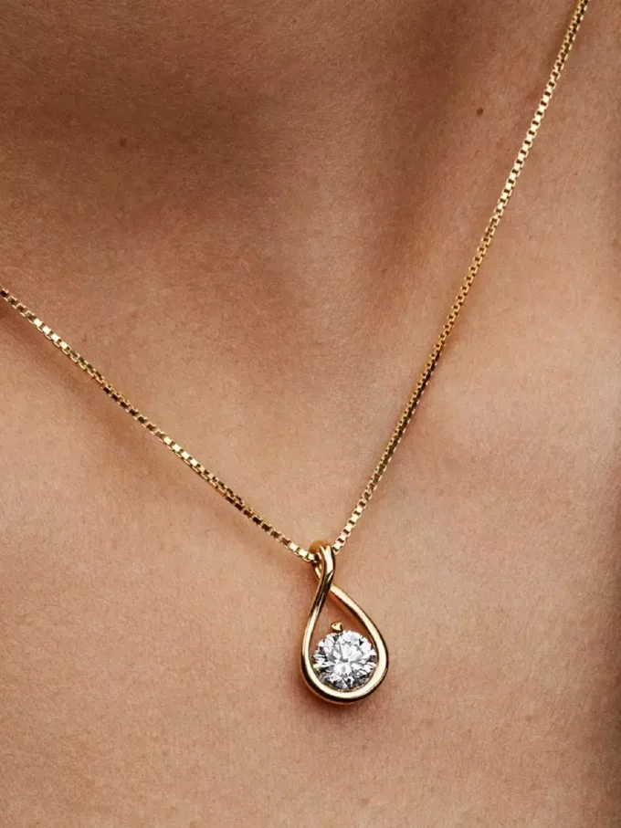 Pandora Infinite Halskette mit Anhänger aus 14 Karat Gold und im Labor gezüchtetem Diamanten, 1,00 Karat insgesamt, 14 Karat Gold Pandora Infinite Halskette mit Anhänger aus 14 Karat Gold und im Labor gezüchtetem Diamanten, 1,00 Karat insgesamt, 14 Karat Gold