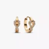 Pandora Infinite Pavé-Ohrringe mit synthetischen Diamanten, 0,26 Karat insgesamt, 14 Karat Gold