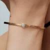 Pandora Lab-Grown Diamonds Bangle „Infinite“ aus 14 Karat Gold mit im Labor gezüchtetem Diamanten, 0,50 Karat insgesamt, 14 Karat Gold Pandora Lab-Grown Diamonds Bangle „Infinite“ aus 14 Karat Gold mit im Labor gezüchtetem Diamanten, 0,50 Karat insgesamt, 14 Karat Gold