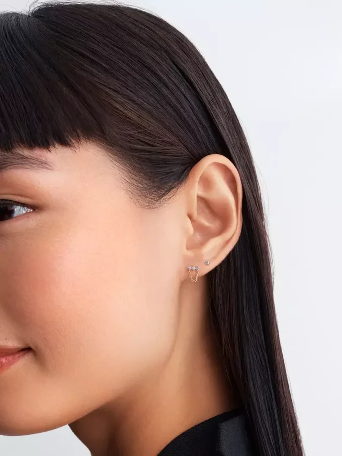 Pandora Lab-Grown Diamonds Ohrringe mit drei im Labor gezüchteten Diamanten, 0,13 Karat insgesamt, 14 Karat Gold