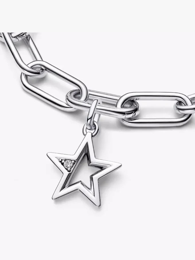 Pandora ME funkelnder Stern-Medaillon-Charm aus Sterlingsilber Pandora ME funkelnder Stern-Medaillon-Charm aus Sterlingsilber