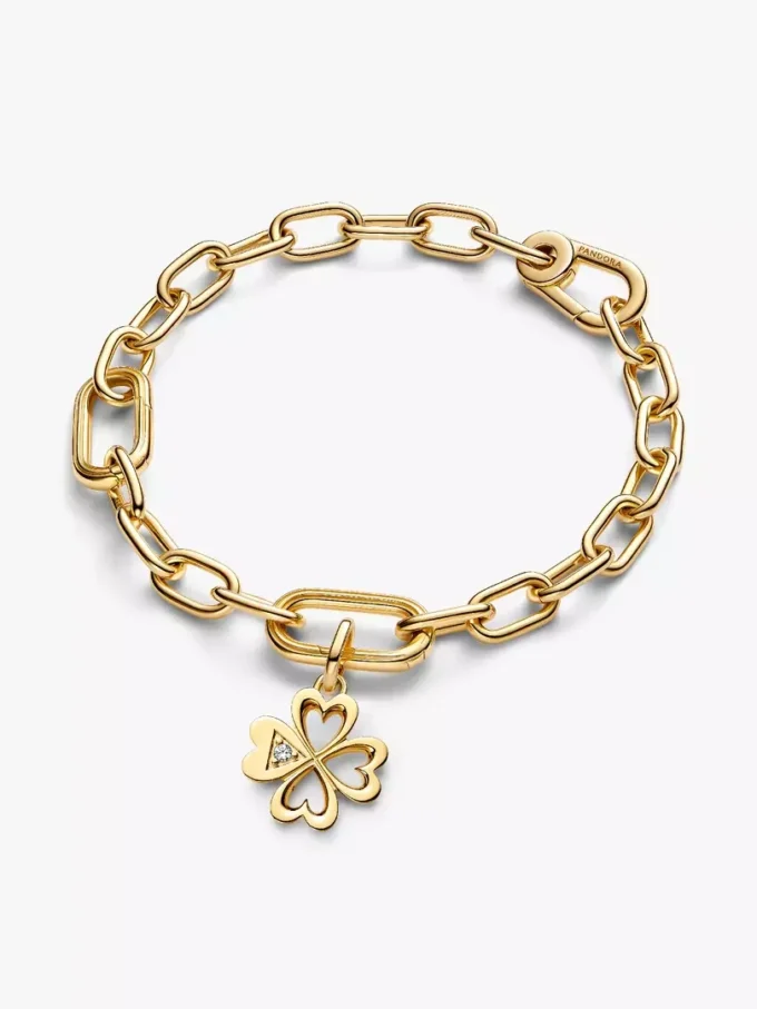 Pandora ME Herz-Kleeblatt-Medallion-Charm, 14 Karat vergoldet Pandora ME Herz-Kleeblatt-Medallion-Charm, 14 Karat vergoldet