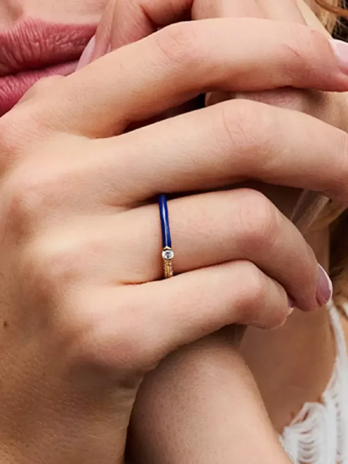 Pandora ME Pavé & Blue Dual Ring, 14 Karat vergoldet Pandora ME Pavé & Blue Dual Ring, 14 Karat vergoldet