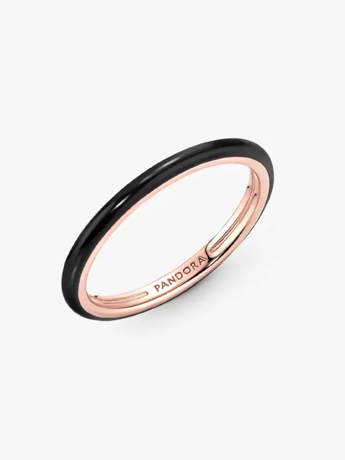 Pandora ME Ring mit schwarzem Emaille, 14 Karat Roségold-Beschichtung Pandora ME Ring mit schwarzem Emaille, 14 Karat Roségold-Beschichtung