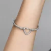 Pandora Moments Armband mit Herzverschluss und Snake Chain aus Sterlingsilber Pandora Moments Armband mit Herzverschluss und Snake Chain aus Sterlingsilber