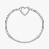 Pandora Moments Armband mit Herzverschluss und Snake Chain aus Sterlingsilber Pandora Moments Armband mit Herzverschluss und Snake Chain aus Sterlingsilber