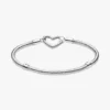 Pandora Moments Armband mit Herzverschluss und Snake Chain aus Sterlingsilber Pandora Moments Armband mit Herzverschluss und Snake Chain aus Sterlingsilber