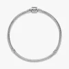 Pandora Moments Armband mit Snake Chain und Fassverschluss aus Sterlingsilber Pandora Moments Armband mit Snake Chain und Fassverschluss aus Sterlingsilber