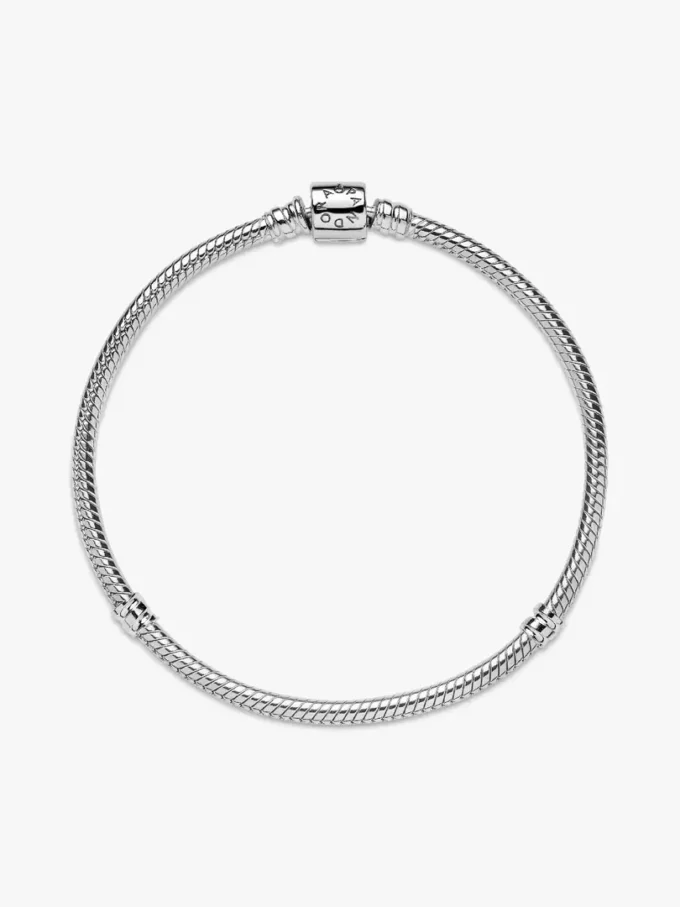 Pandora Moments Armband mit Snake Chain und Fassverschluss aus Sterlingsilber Pandora Moments Armband mit Snake Chain und Fassverschluss aus Sterlingsilber