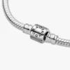Pandora Moments Armband mit Snake Chain und Fassverschluss aus Sterlingsilber Pandora Moments Armband mit Snake Chain und Fassverschluss aus Sterlingsilber