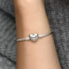 Pandora Moments Bangle mit Herzverschluss aus Sterlingsilber