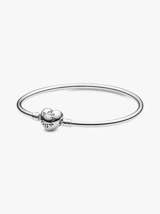 Pandora Moments Bangle mit Herzverschluss aus Sterlingsilber