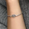Pandora Moments Familienbaum-Herzverschluss-Snake Chain-Armband aus Sterlingsilber Pandora Moments Familienbaum-Herzverschluss-Snake Chain-Armband aus Sterlingsilber