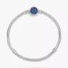 Pandora Moments funkelndes blaues Snake Chain-Armband mit Scheibenverschluss aus Sterlingsilber Pandora Moments funkelndes blaues Snake Chain-Armband mit Scheibenverschluss aus Sterlingsilber