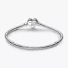 Pandora Moments funkelndes Unendlichkeitsherz-Verschluss-Snake Chain-Armband aus Sterlingsilber Pandora Moments funkelndes Unendlichkeitsherz-Verschluss-Snake Chain-Armband aus Sterlingsilber