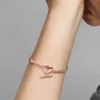 Pandora Moments Herz-T-Bar-Snake Chain-Armband, 14 Karat Roségold-Beschichtung Pandora Moments Herz-T-Bar-Snake Chain-Armband, 14 Karat Roségold-Beschichtung