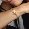 Pandora Moments Herz-T-Bar-Snake Chain-Armband, 14 Karat vergoldet Pandora Moments Herz-T-Bar-Snake Chain-Armband, 14 Karat vergoldet