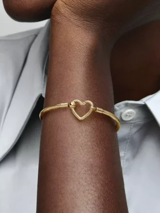 Pandora Moments Herzverschluss-Snake Chain-Armband aus 14 Karat Gold Pandora Moments Herzverschluss-Snake Chain-Armband aus 14 Karat Gold