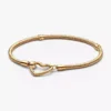 Pandora Moments Herzverschluss-Snake Chain-Armband aus 14 Karat Gold Pandora Moments Herzverschluss-Snake Chain-Armband aus 14 Karat Gold