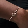 Pandora Moments Kettenarmband mit Nieten, 14 Karat Roségold-Beschichtung Pandora Moments Kettenarmband mit Nieten, 14 Karat Roségold-Beschichtung