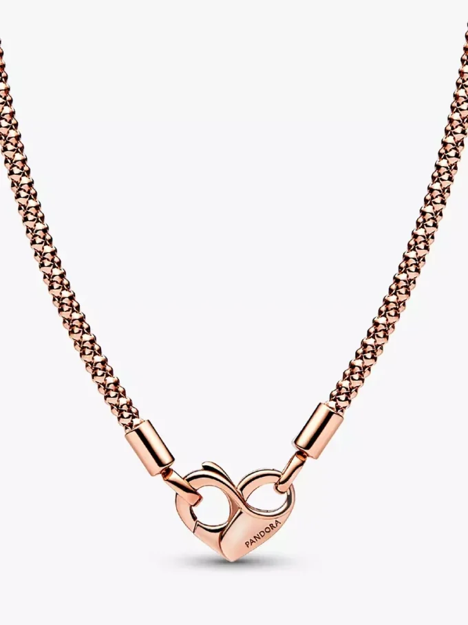 Pandora Moments Kettenhalskette mit Nieten, 14 Karat Roségold-Beschichtung Pandora Moments Kettenhalskette mit Nieten, 14 Karat Roségold-Beschichtung