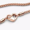 Pandora Moments Kettenhalskette mit Nieten, 14 Karat Roségold-Beschichtung Pandora Moments Kettenhalskette mit Nieten, 14 Karat Roségold-Beschichtung