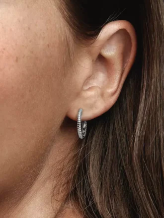 Pandora Moments kleine Charm-Ohrringe aus Sterlingsilber