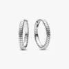 Pandora Moments kleine Charm-Ohrringe aus Sterlingsilber Pandora Moments kleine Charm-Ohrringe aus Sterlingsilber