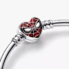 Pandora Moments Marvel Spider-Man-Masken-Verschluss-Bangle aus Sterlingsilber Pandora Moments Marvel Spider-Man-Masken-Verschluss-Bangle aus Sterlingsilber