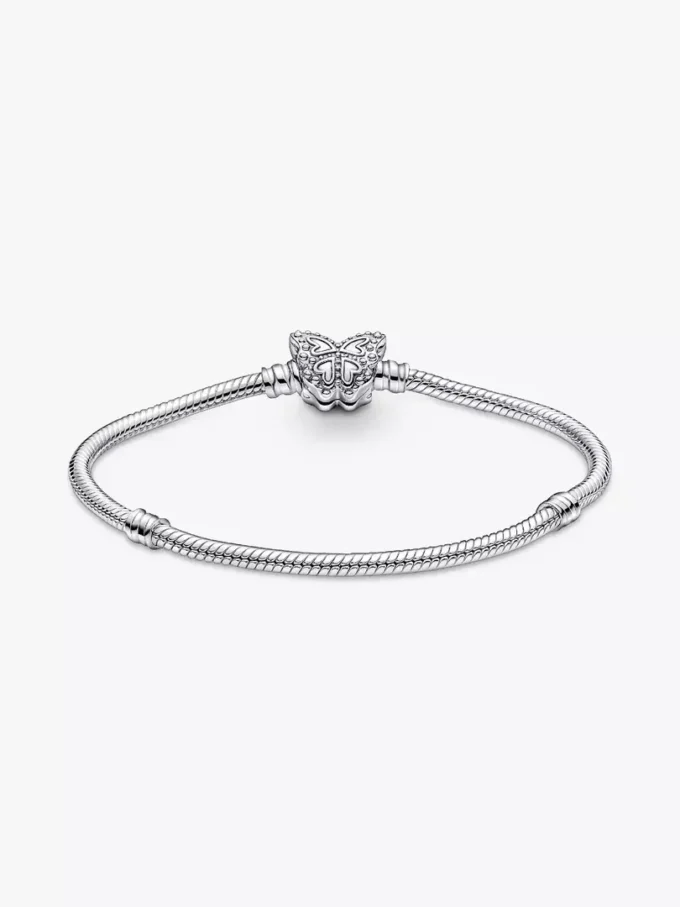 Pandora Moments Schmetterlingsverschluss-Snake Chain-Armband aus Sterlingsilber Pandora Moments Schmetterlingsverschluss-Snake Chain-Armband aus Sterlingsilber