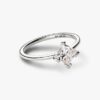 Pandora Infinite 14-karätiger Goldring mit synthetischem Diamanten – 1,75 ct Gesamtgewicht, 14-karätiges Gold Pandora Infinite 14-karätiger Goldring mit synthetischem Diamanten – 1,75 ct Gesamtgewicht, 14-karätiges Gold