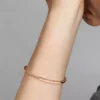 Pandora Signature I-D offener Bangle, 14 Karat Roségold-Beschichtung Pandora Signature I-D offener Bangle, 14 Karat Roségold-Beschichtung