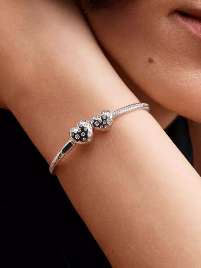 Pandora Armband mit Snake Chain und Herzverschluss aus Sterlingsilber mit synthetischen Diamanten, 0,51 Karat insgesamt, Sterlingsilber Pandora Armband mit Snake Chain und Herzverschluss aus Sterlingsilber mit synthetischen Diamanten, 0,51 Karat insgesamt, Sterlingsilber