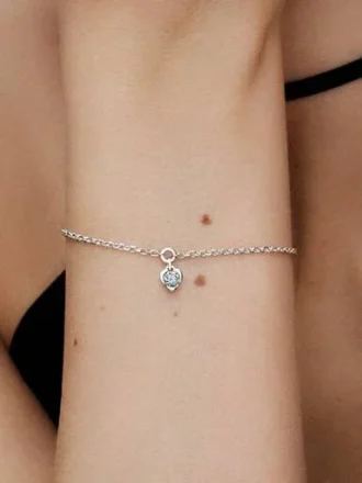 Pandora Talisman Armband aus Sterlingsilber mit Herzanhänger aus Lab-Grown Diamonds – 0,25 Karat Gesamtgewicht, Sterlingsilber Pandora Talisman Armband aus Sterlingsilber mit Herzanhänger aus Lab-Grown Diamonds – 0,25 Karat Gesamtgewicht, Sterlingsilber