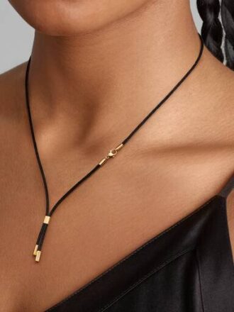 Pandora Talisman Halskette aus rotem recyceltem Polyesterband – 14-karätige Vergoldung Pandora Talisman Halskette aus rotem recyceltem Polyesterband – 14-karätige Vergoldung