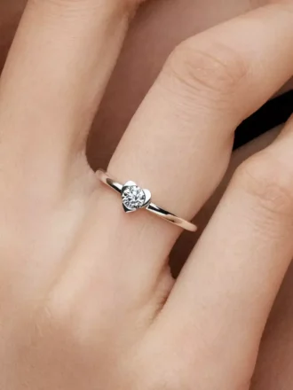 Pandora Talisman Sterling-Silber-Herzring mit synthetischem Diamanten, 0,25 Karat insgesamt, Sterling-Silber Pandora Talisman Sterling-Silber-Herzring mit synthetischem Diamanten, 0,25 Karat insgesamt, Sterling-Silber