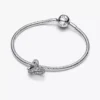 Pavé-Charm „Infinity Knot Heart“ aus Sterlingsilber Pavé-Charm „Infinity Knot Heart“ aus Sterlingsilber