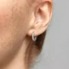 Pavé-Herz-Ohrringe aus Sterlingsilber Pavé-Herz-Ohrringe aus Sterlingsilber