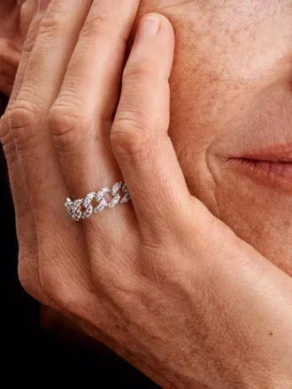 Pavé-Ring mit kubanischer Kette aus Sterlingsilber