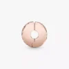 Pink Pavé Clip Charm, 14 Karat Roségold-Beschichtung Pink Pavé Clip Charm, 14 Karat Roségold-Beschichtung