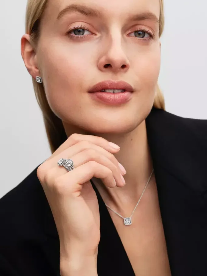 Quadratische Halo-Ohrringe aus Sterlingsilber