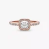Quadratischer Halo-Ring mit funkelnden Steinen, 14 Karat Roségold-Beschichtung Quadratischer Halo-Ring mit funkelnden Steinen, 14 Karat Roségold-Beschichtung