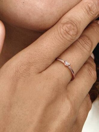 Radiant Heart Ring – 14 Karat Roségold-Beschichtung
