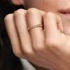 Ring „Band of Hearts“ mit 14-karätiger Roségoldbeschichtung Ring „Band of Hearts“ mit 14-karätiger Roségoldbeschichtung