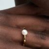 Ring mit behandelter Süßwasserzuchtperle – 14 Karat vergoldet