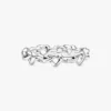 Ring mit geknoteten Herzen aus Sterlingsilber Ring mit geknoteten Herzen aus Sterlingsilber
