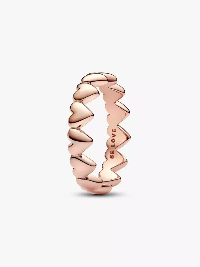 Ring mit Herzreihe, 14 Karat Roségold-Beschichtung Ring mit Herzreihe, 14 Karat Roségold-Beschichtung