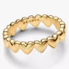 Ring mit Herzreihe, 14-karätige Vergoldung Ring mit Herzreihe, 14-karätige Vergoldung